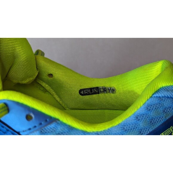 Saucony Women's S10290-4 Size (10.5) ISOFIT Triumph 2 Everun Running Sneakers - Picture 15 of 16